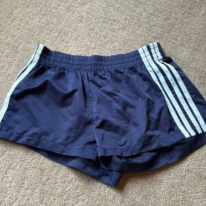 edikted shorts size xs